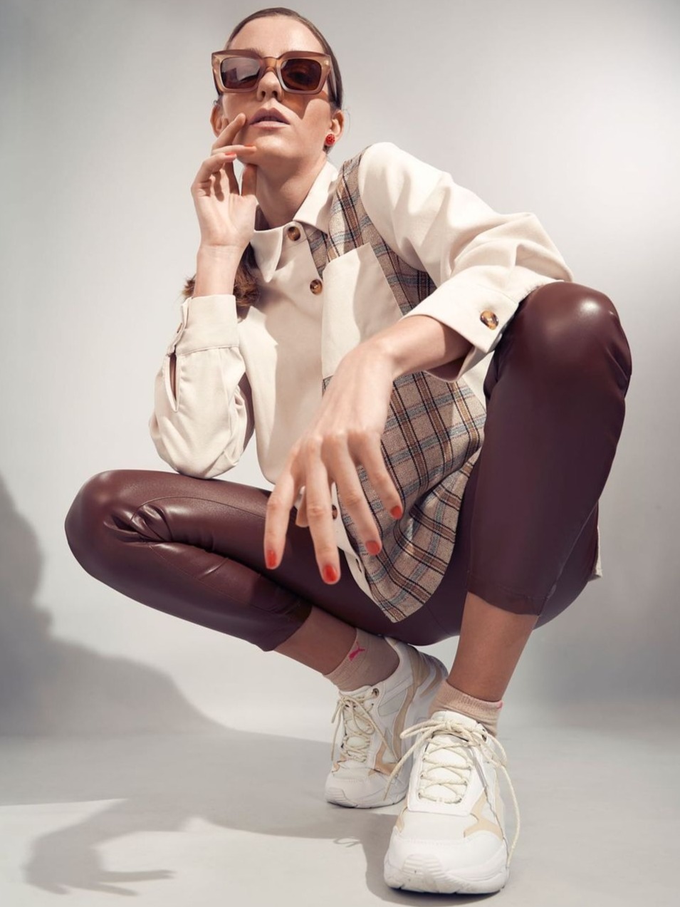Julia — Model & Hostess in Greater London photo 2