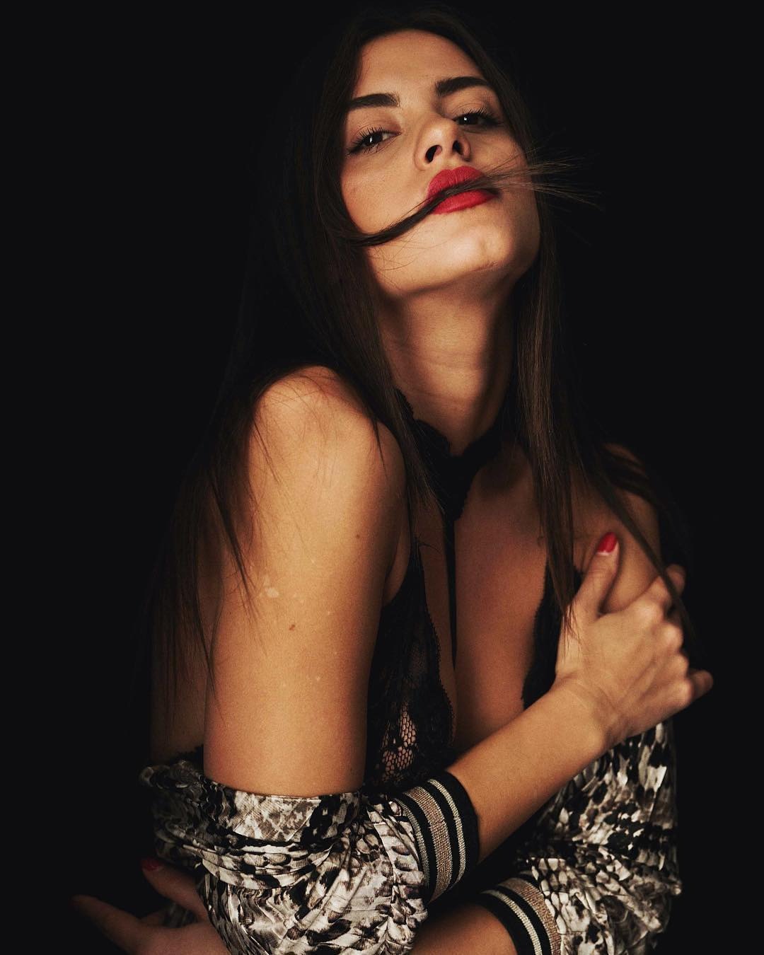 Luchiya — Model & Hostess in Greater London photo 13