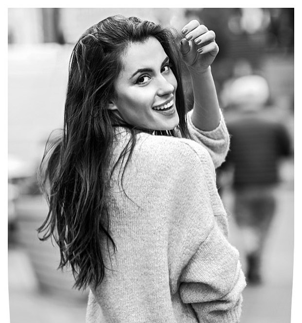 Luchiya — Model & Hostess in Greater London photo 7