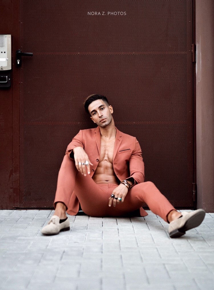 Khemila — Model & Host in Aubervilliers photo 22