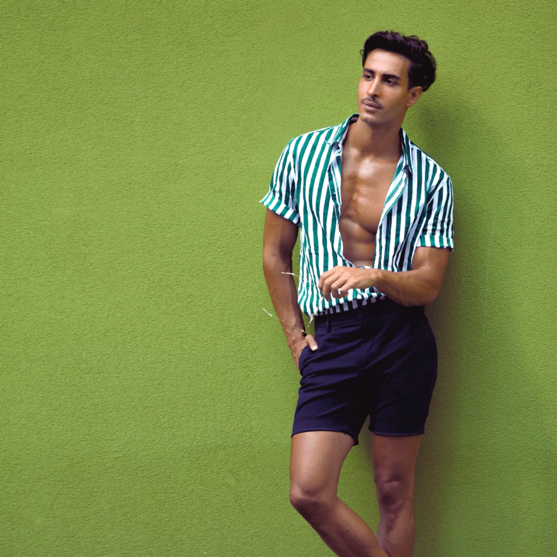 Khemila — Model & Host in Aubervilliers photo 3