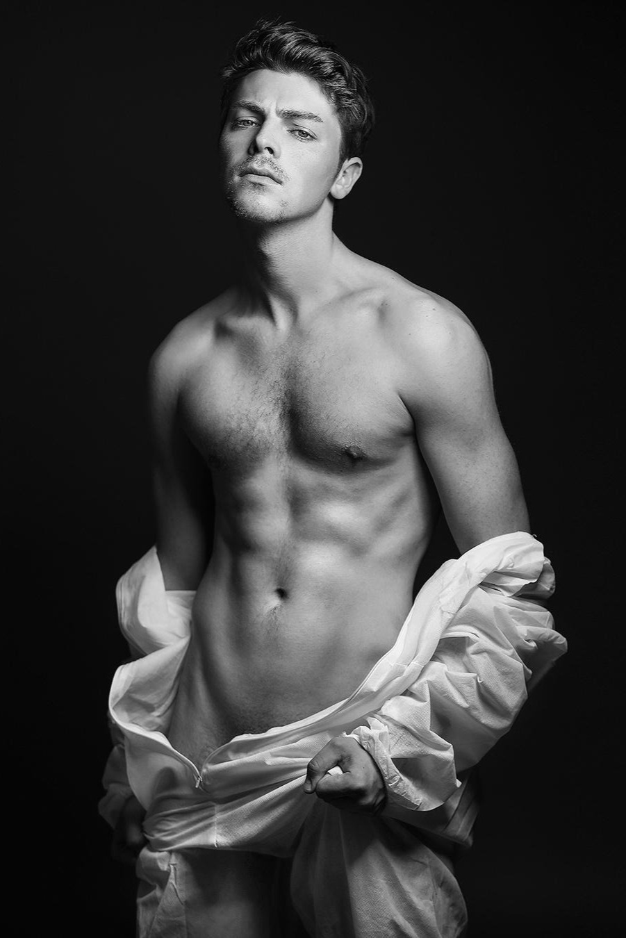 Niklas — Model & Host in M&uuml;nchen photo 1