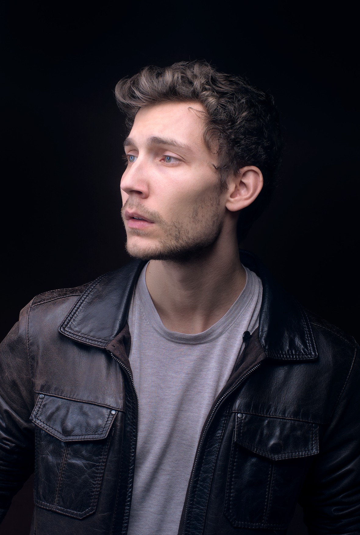 Teddy — Model & Host in Paris photo 2