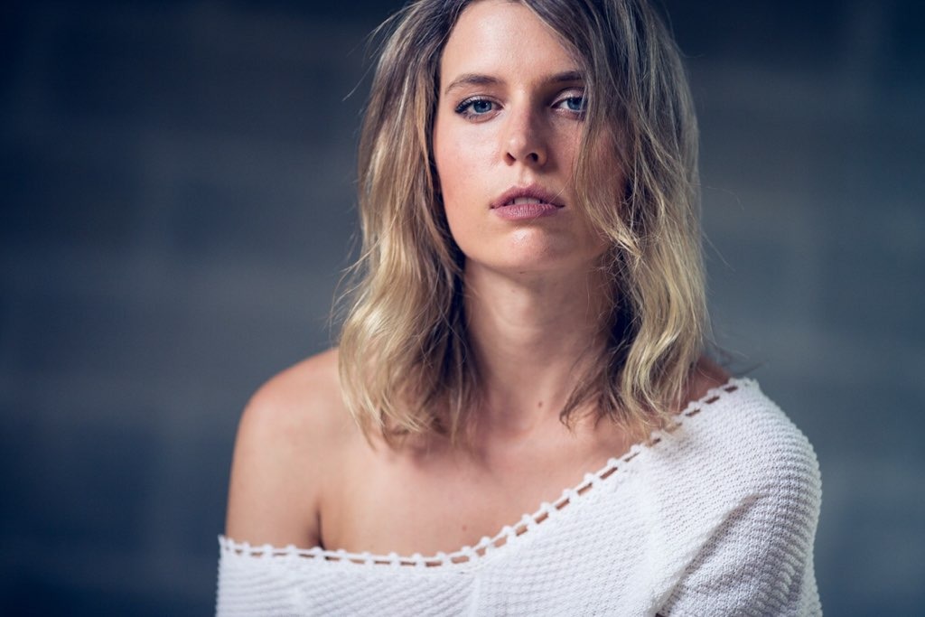 Alice — Model & Hostess in Rennes photo 5