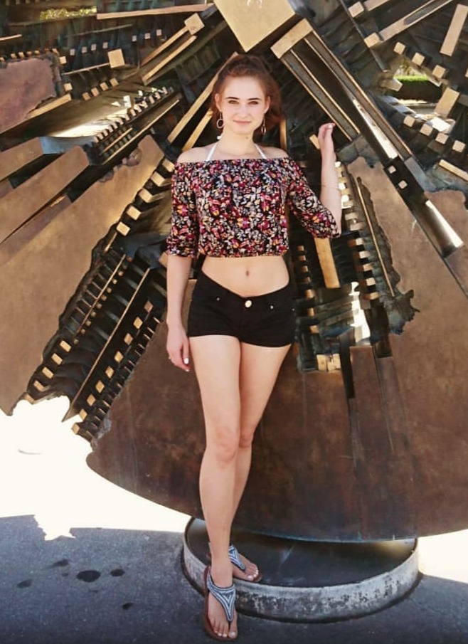 Natalia — Model & Hostess in Berlin photo 8