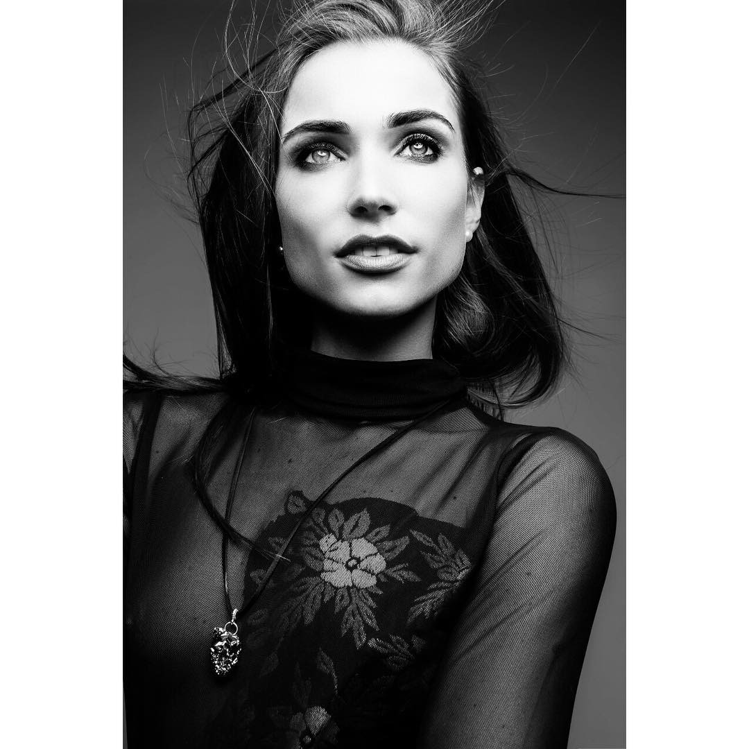 Natalie — Model & Hostess in Frankfurt Am Main photo 11