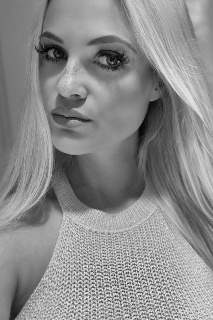 Veronika — Model & Hostess in Greater London photo 10