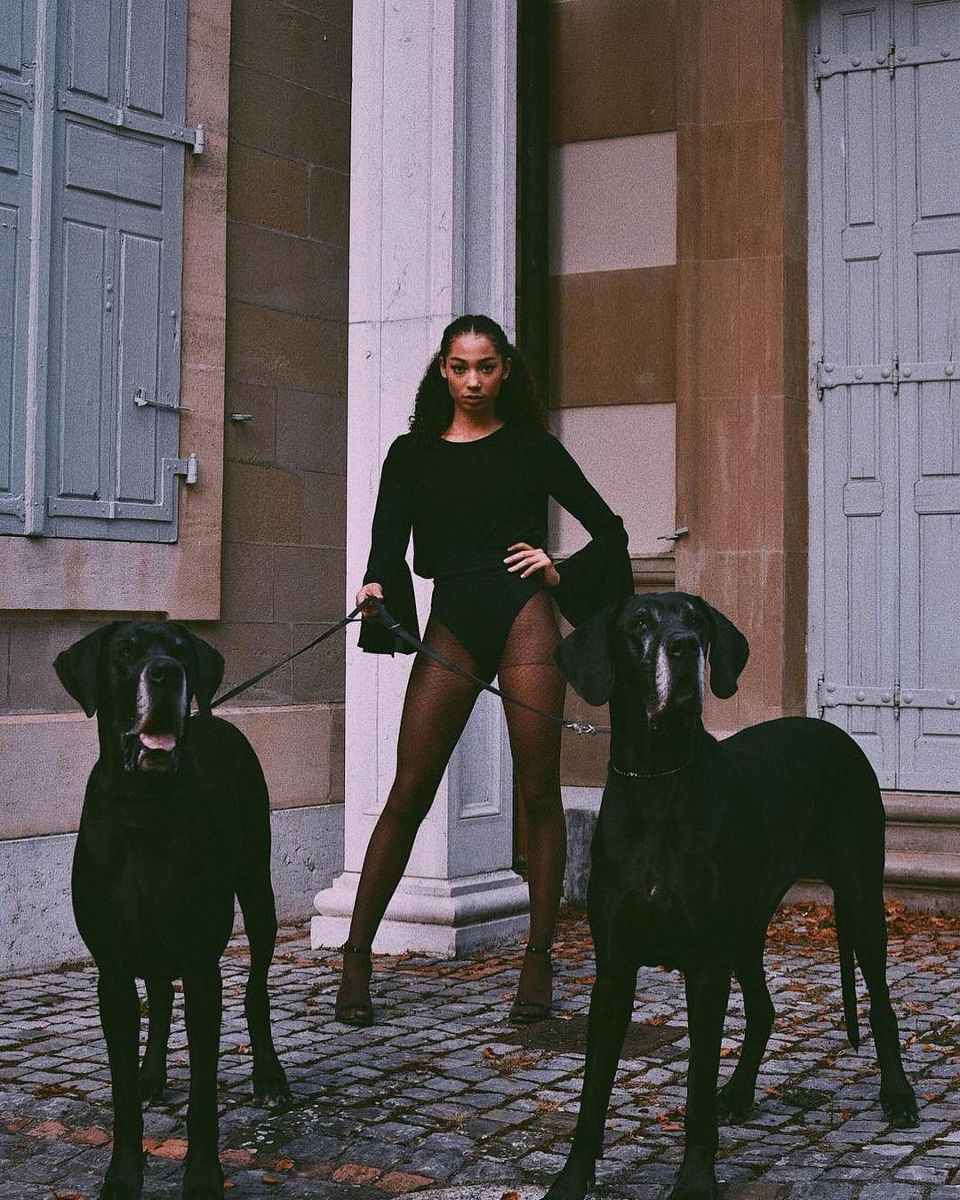 Mossane — Model & Hostess in Gen&egrave;ve photo 15