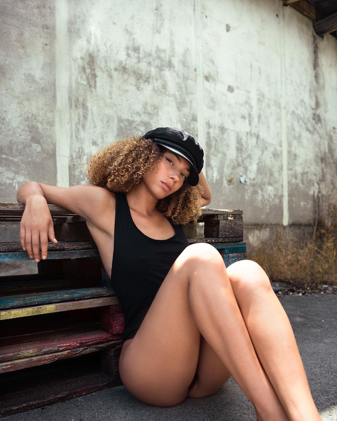 Mossane — Model & Hostess in Gen&egrave;ve photo 16