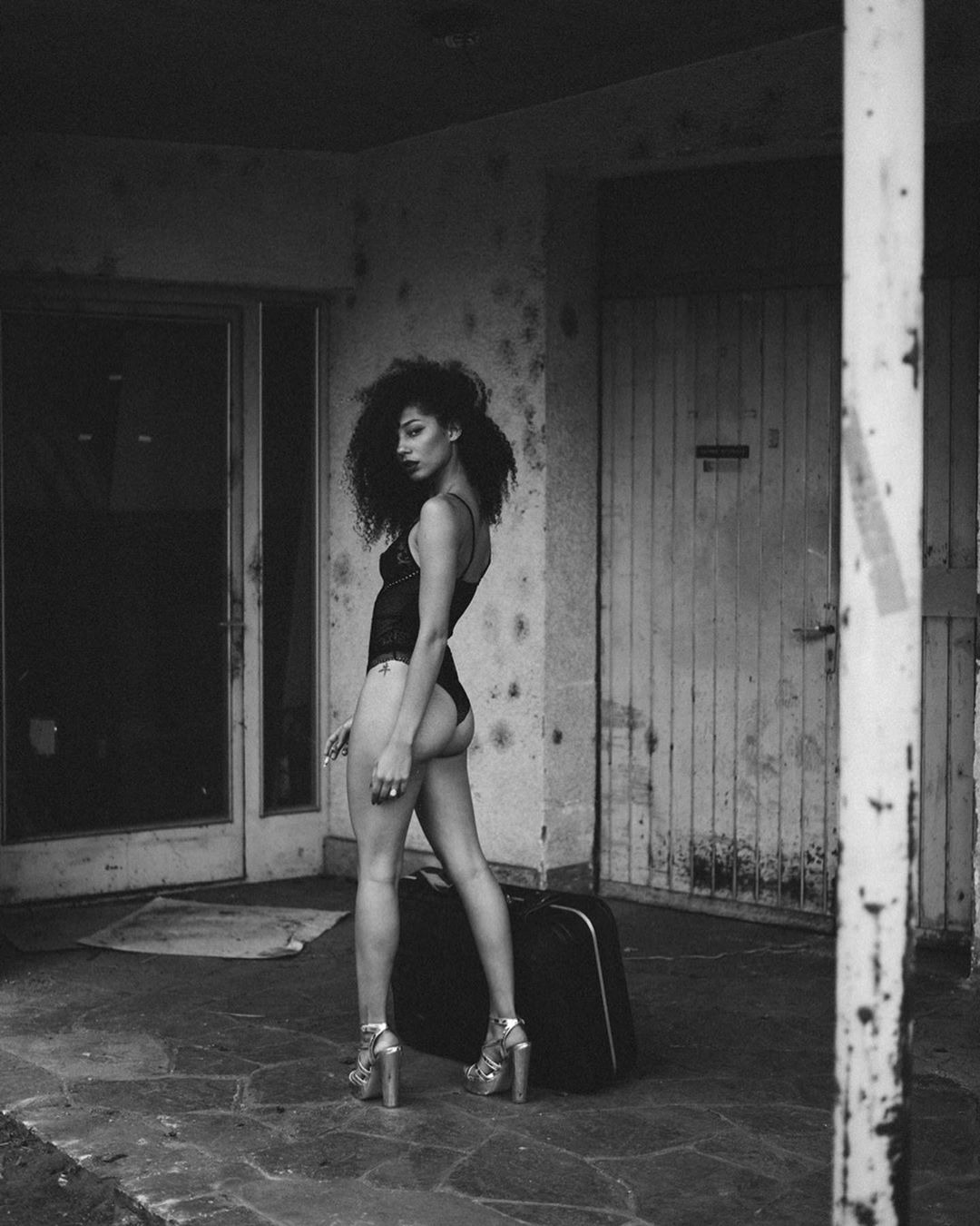 Mossane — Model & Hostess in Gen&egrave;ve photo 30