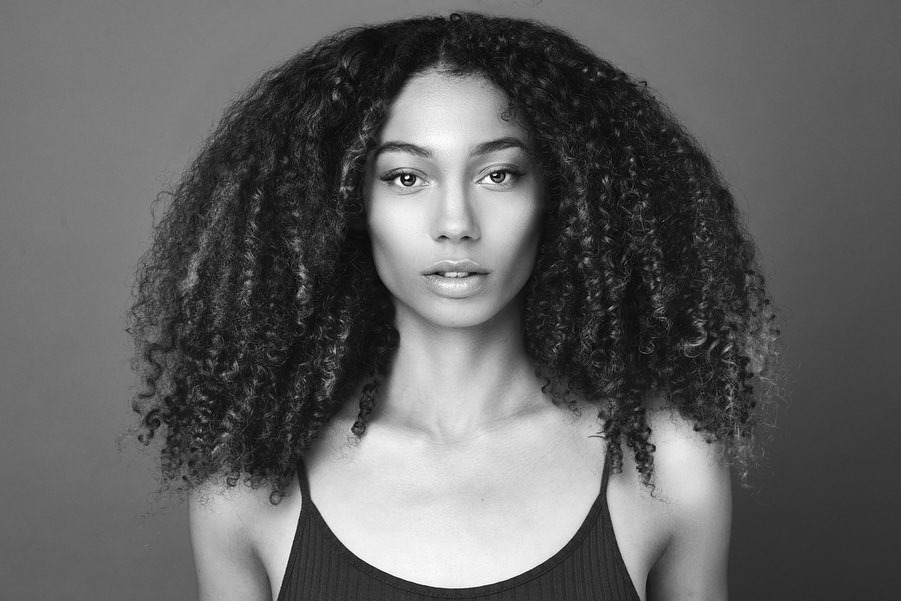 Mossane — Model & Hostess in Gen&egrave;ve photo 7