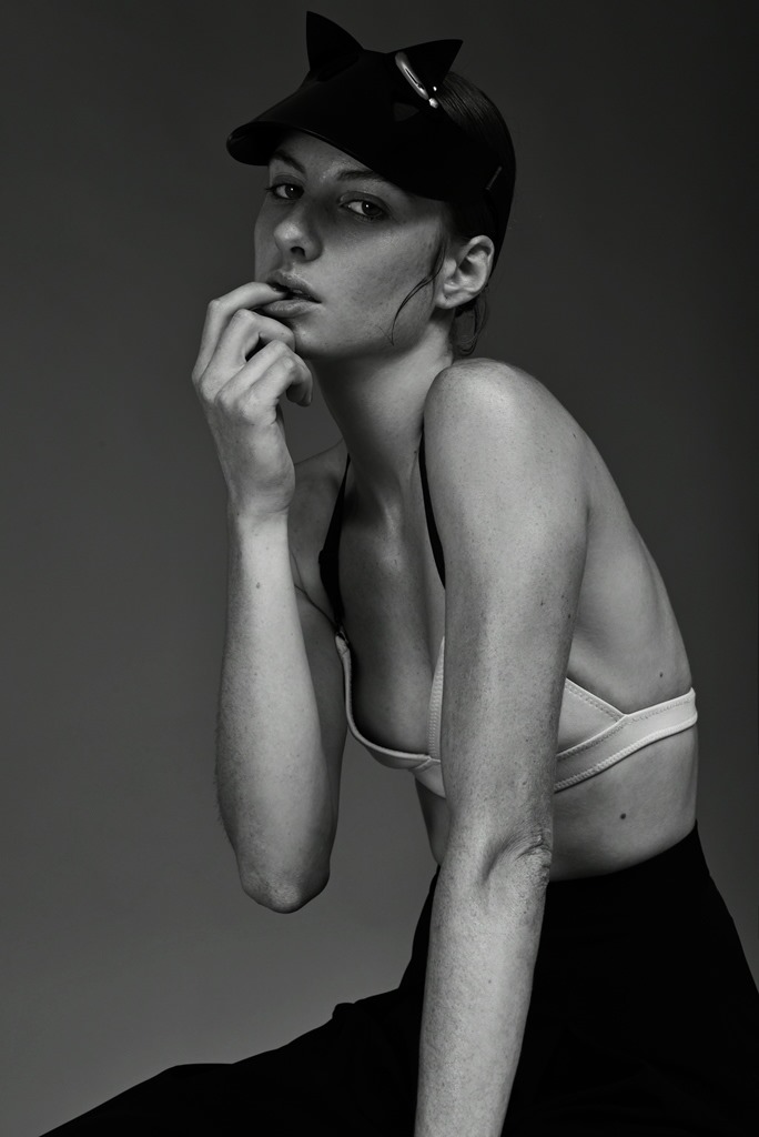 Julyah — Model & Hostess in Los Angeles photo 3