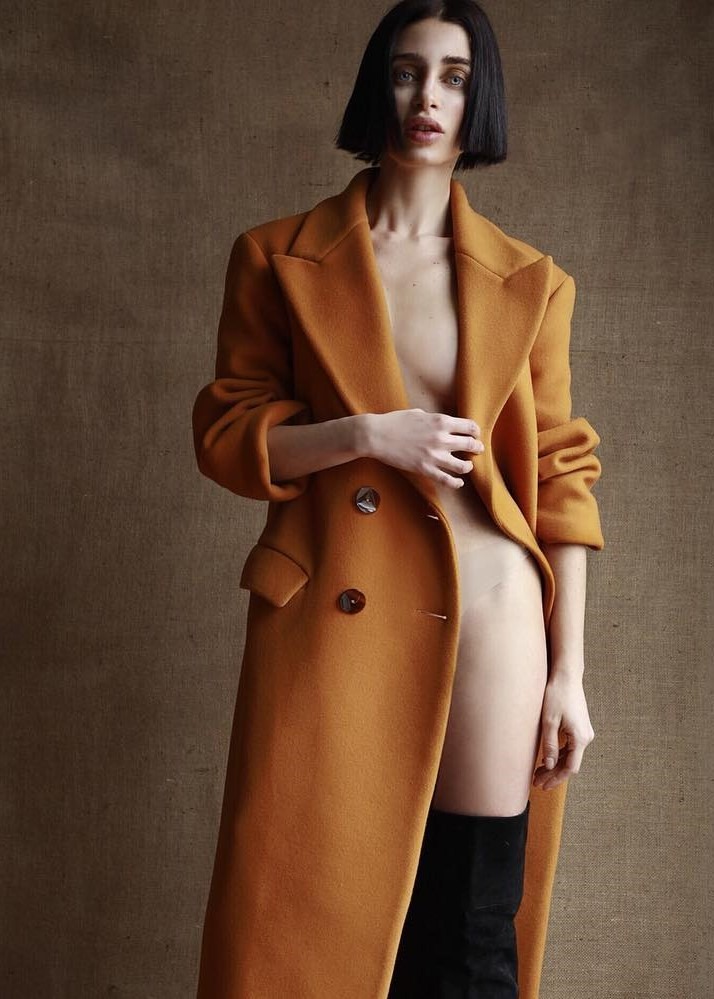 Corinne — Model & Hostess in Milano photo 3