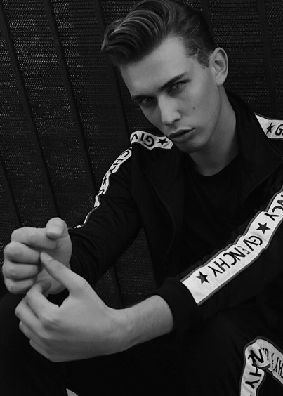 Melvin — Model & Host in Amsterdam photo 17