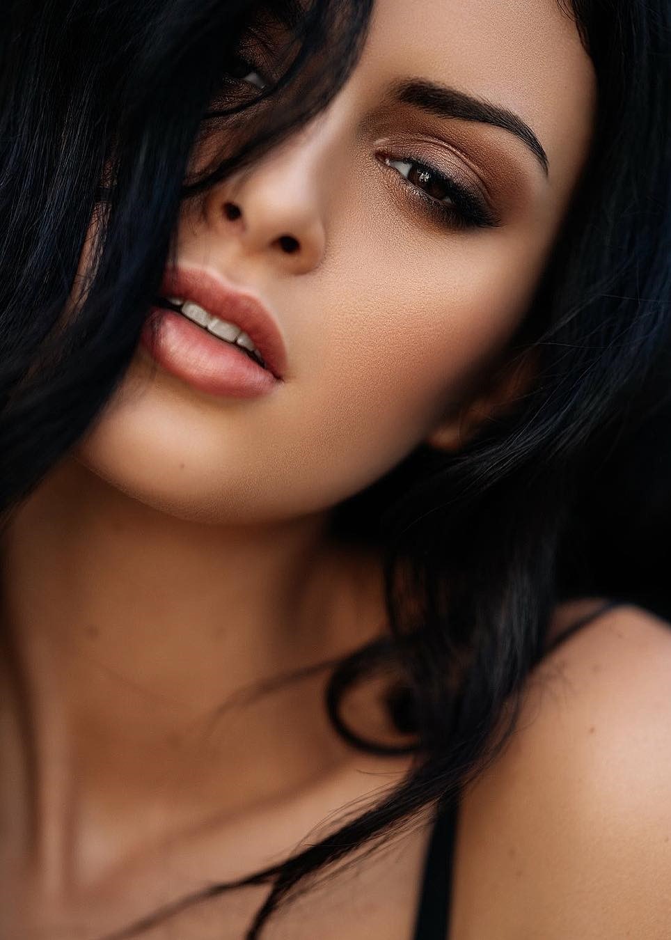 Sophia photo 11 | Eye On Model