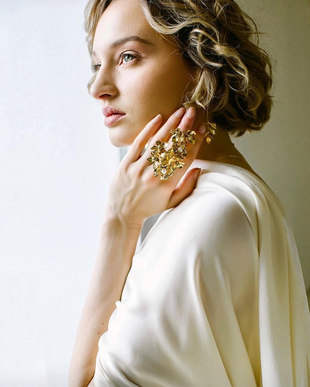 Chiara — Model & Hostess in Milano photo 34