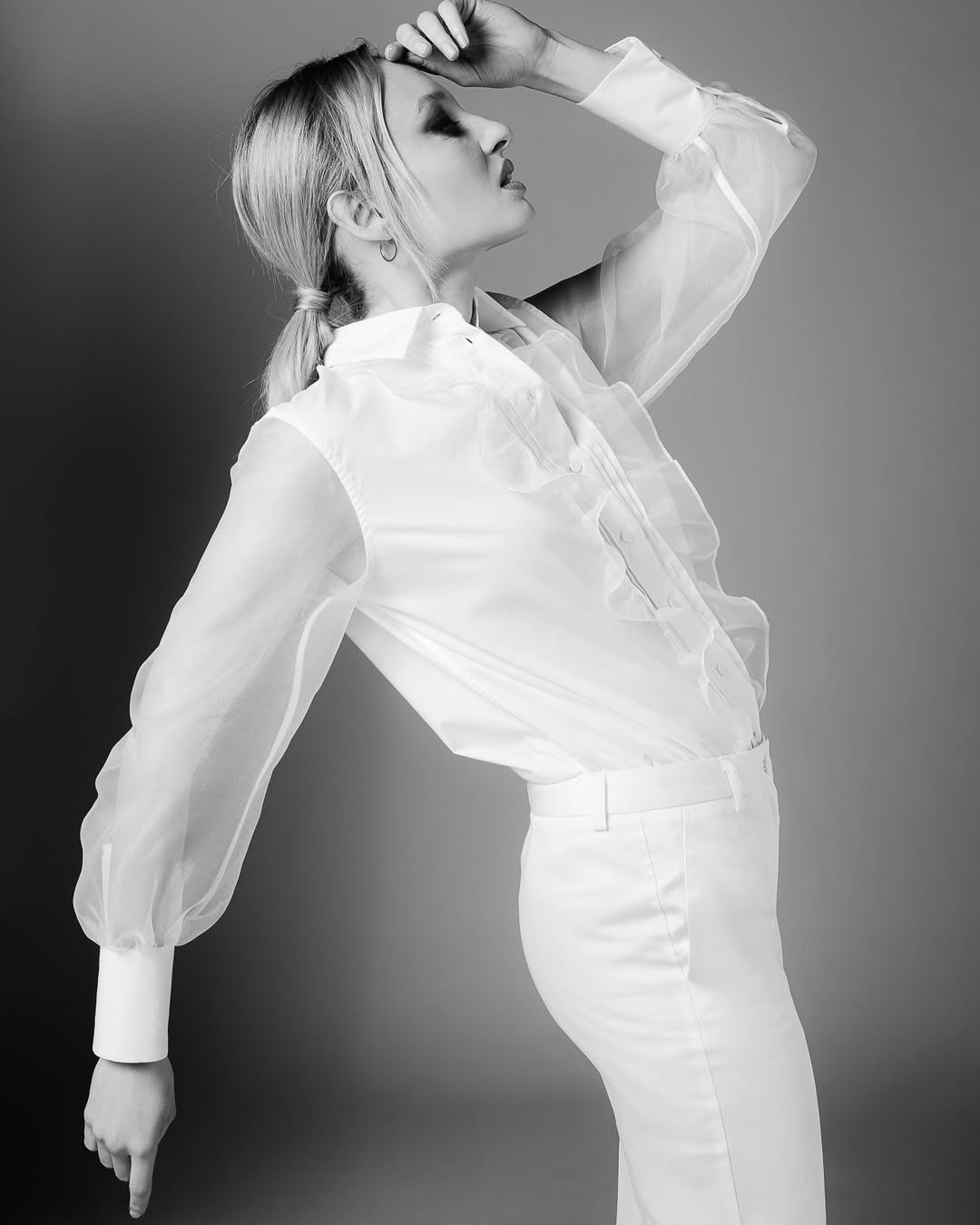 Chiara — Model & Hostess in Milano photo 5