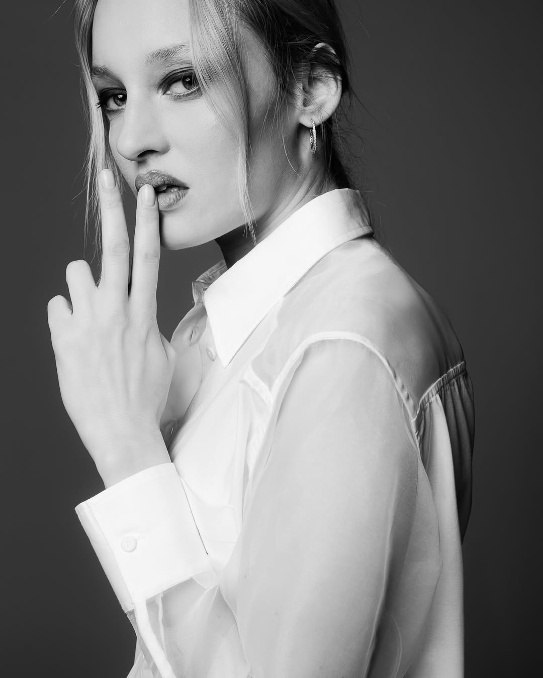 Chiara — Model & Hostess in Milano photo 6