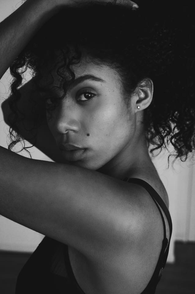 Fiona — Model & Hostess in Paris photo 7