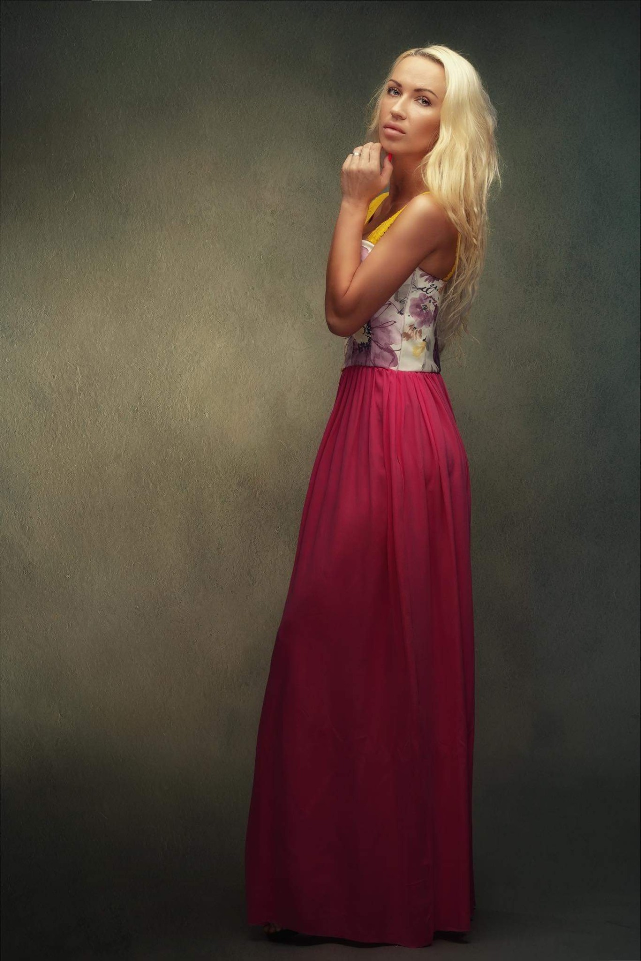 Diana — Model & Hostess in Tallinn photo 5