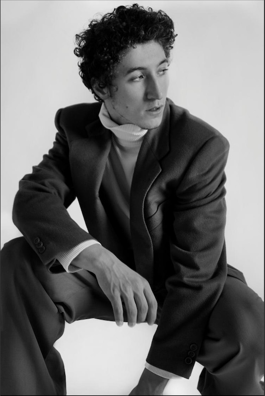 Simone — Model & Host in Firenze photo 1