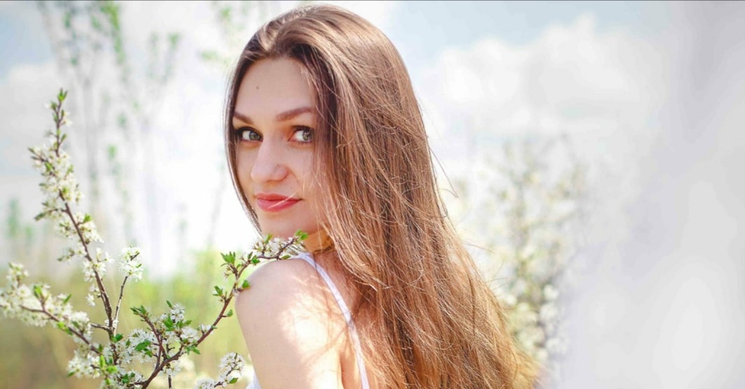 Alena — Model & Hostess in Paris photo 3