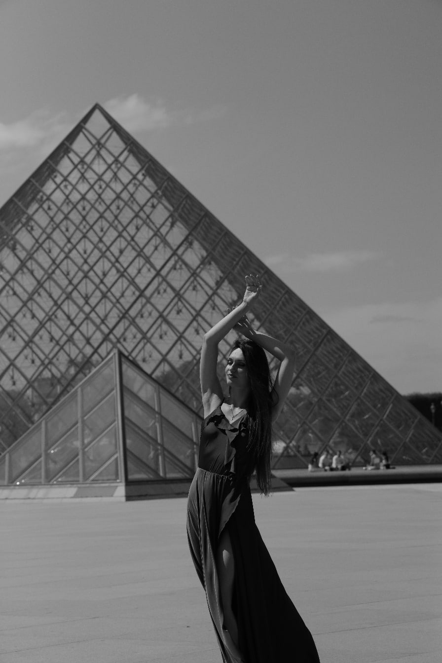 Alena — Model & Hostess in Paris photo 9