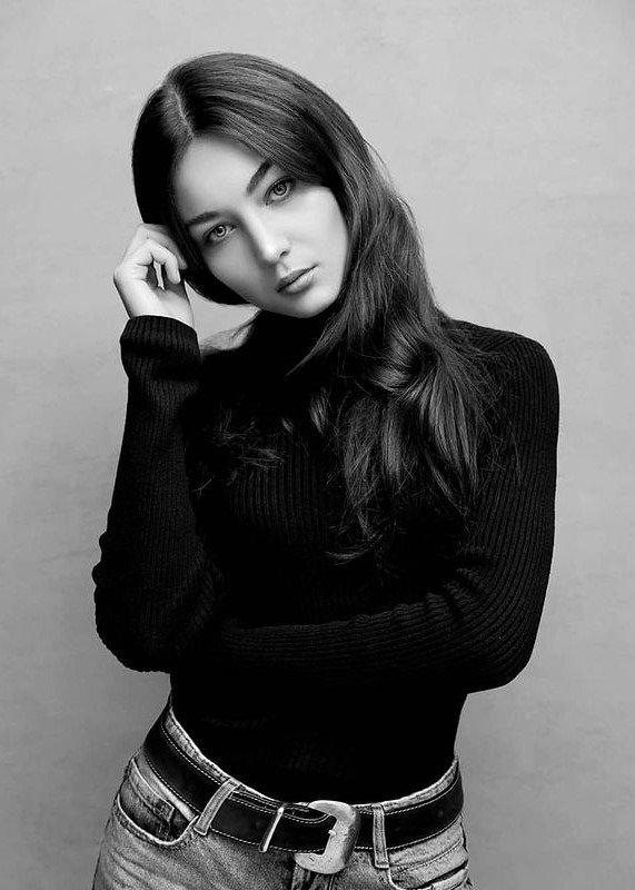 Alessia — Model & Hostess in Milano photo 28