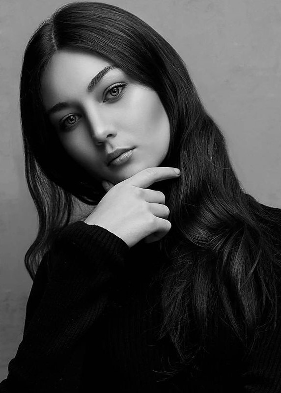 Alessia — Model & Hostess in Milano photo 9