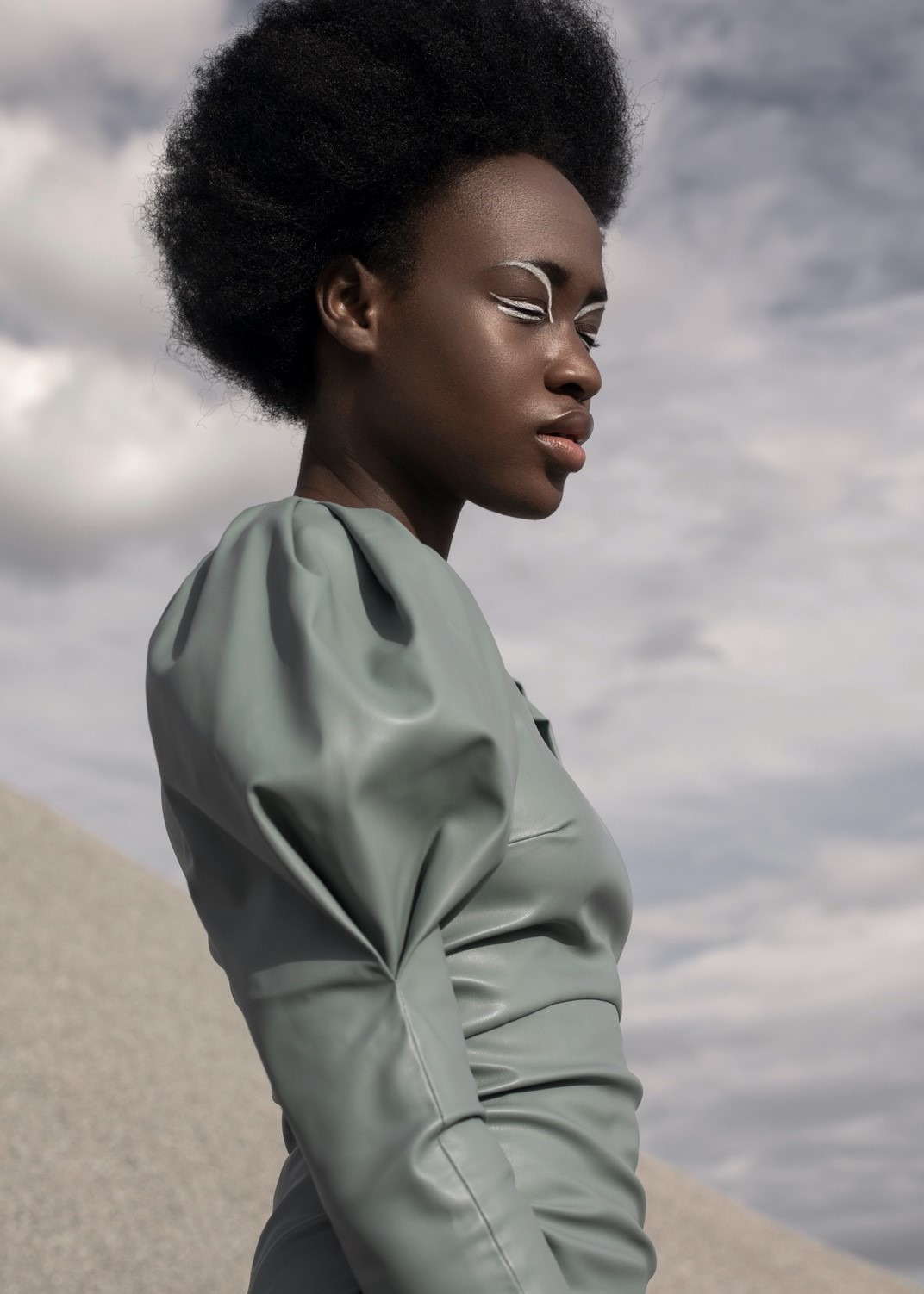 Lauris — Model & Hostess in Cergy photo 7