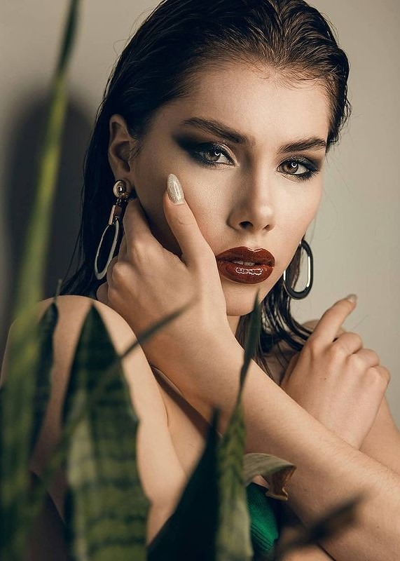 Alaska — Model & Hostess in Milano photo 6