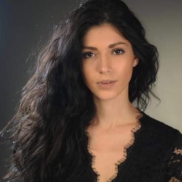 Gila Isabella — Model & Hostess in Colle Umberto photo 9