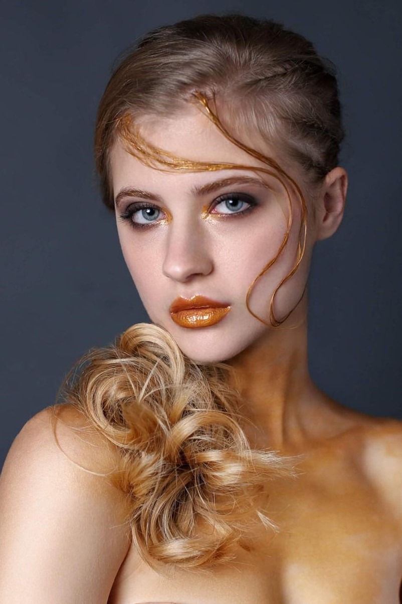 Alina — Model & Hostess in Milan photo 15
