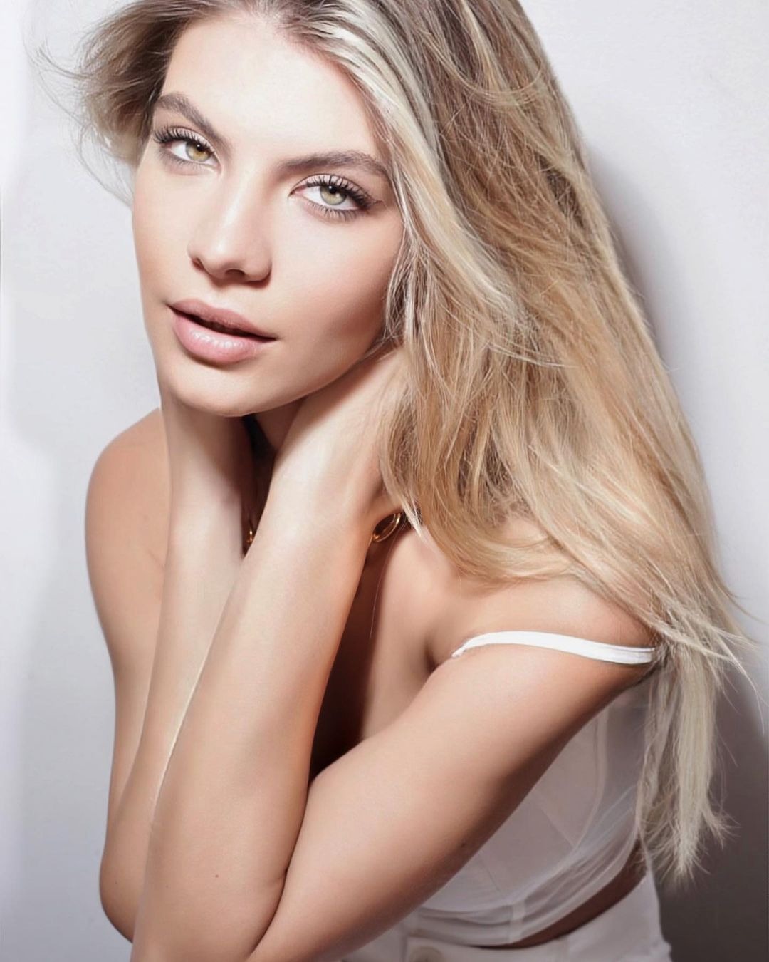 Sofia — Model & Hostess in Besnate photo 3