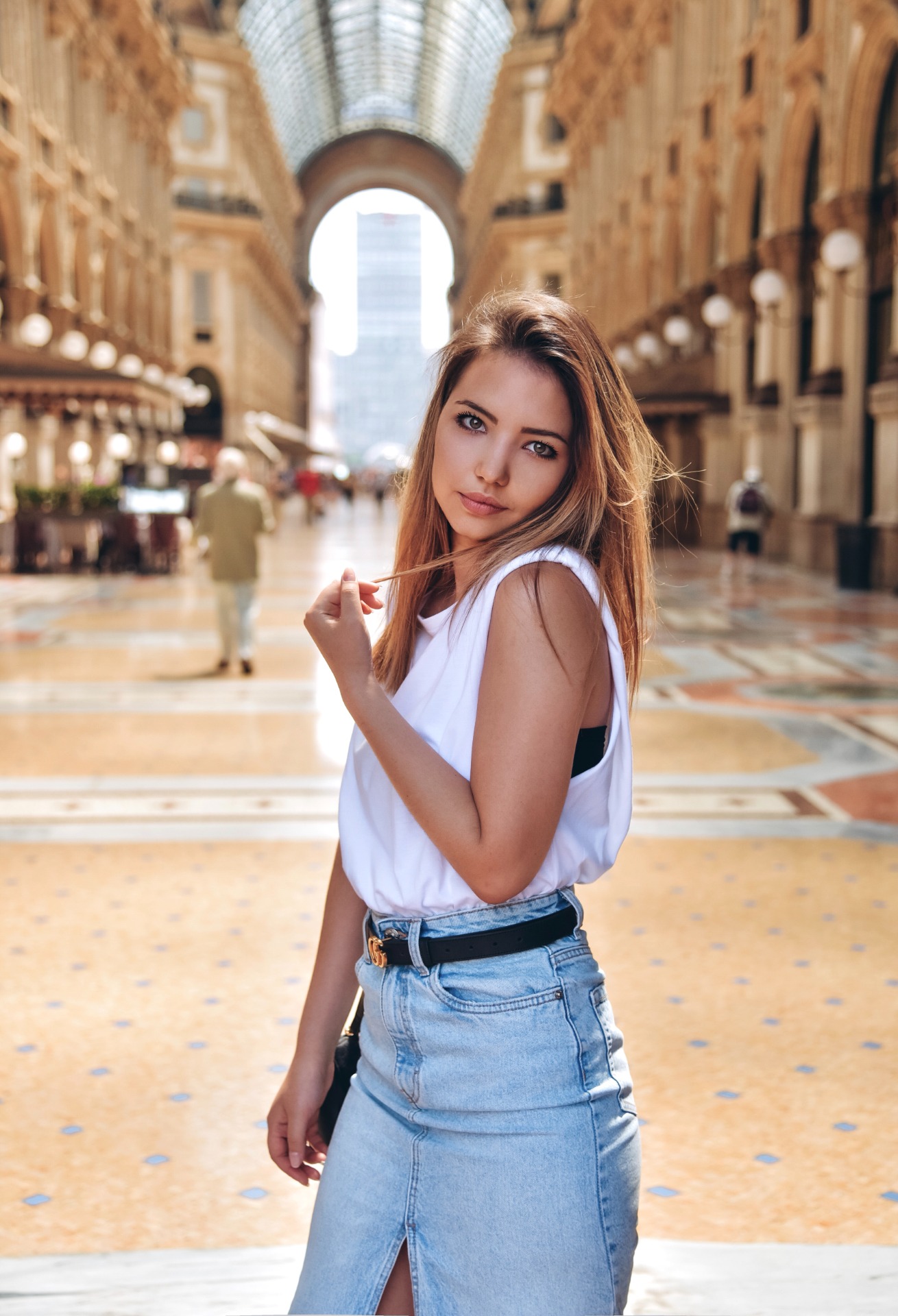 Karina — Model & Hostess in Napoli photo 3