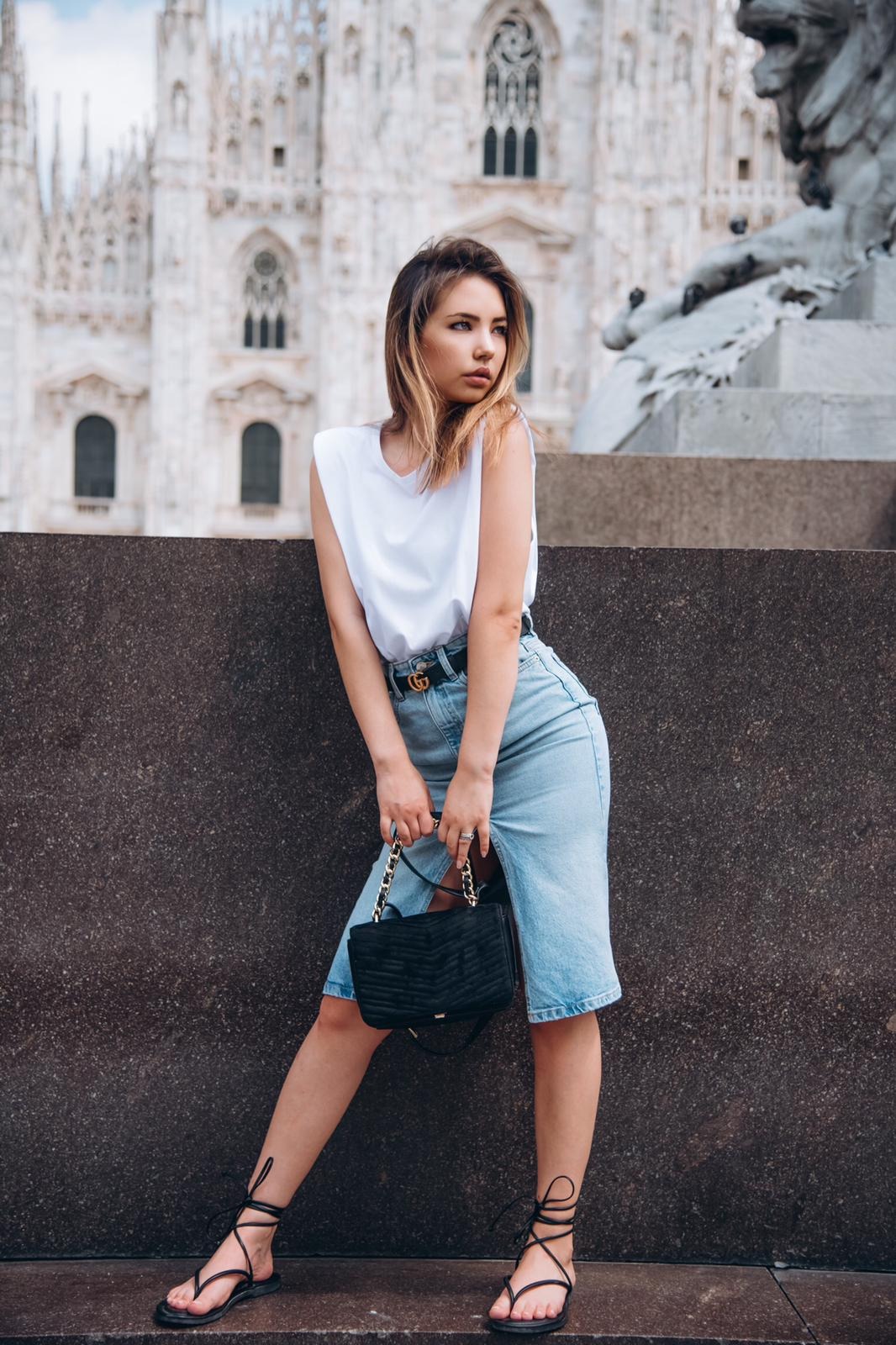 Karina — Model & Hostess in Napoli photo 7