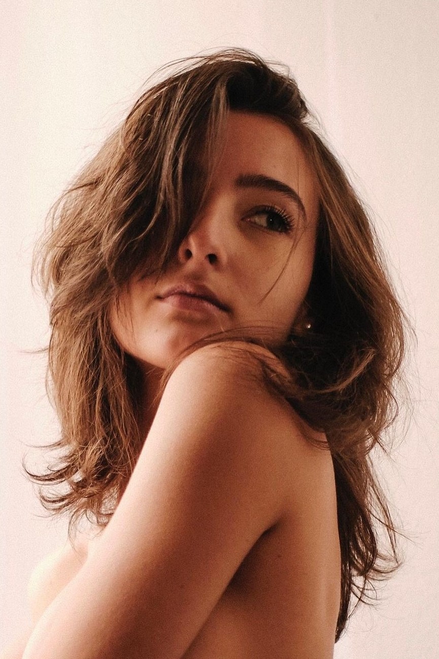 Isabella — Model & Hostess in Borgonuovo photo 11