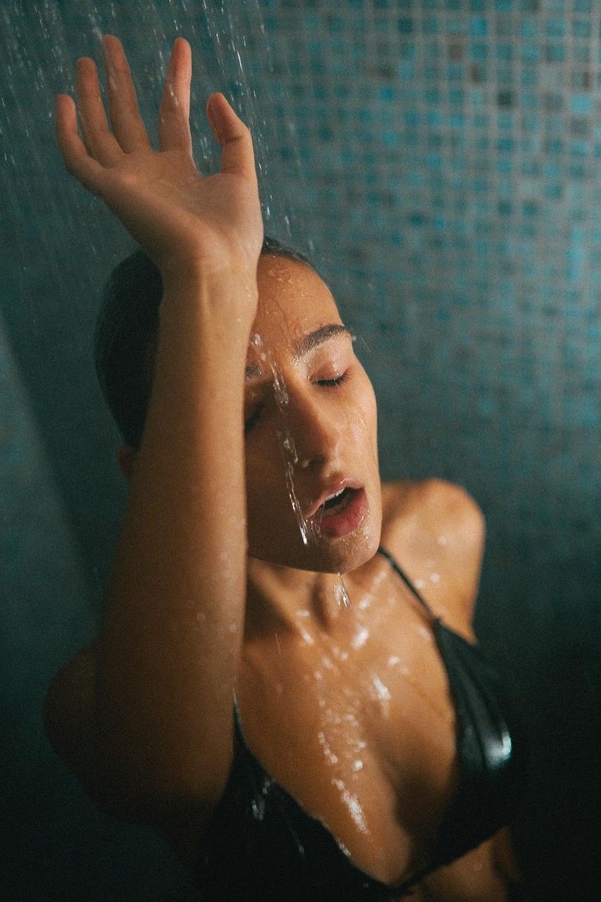 Isabella — Model & Hostess in Borgonuovo photo 19