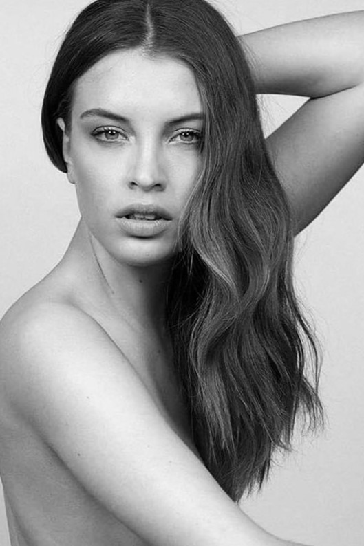 GLORIA — Model in Milano | Eye On Model