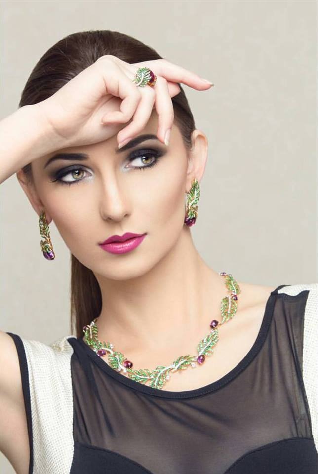 Mirela — Model & Hostess in Dubai photo 6