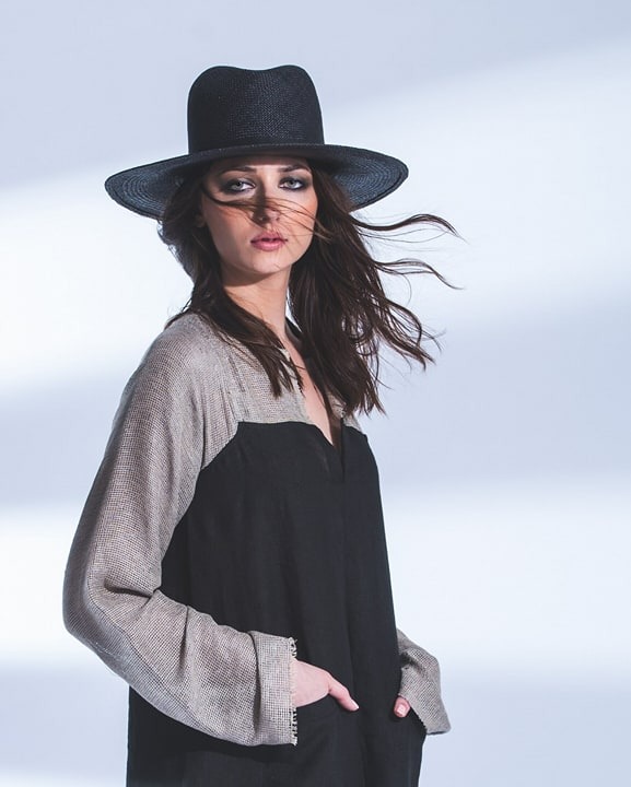 Mirela — Model & Hostess in Dubai photo 9