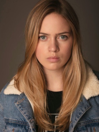 Zara — Model & Hostess in Essex photo 2