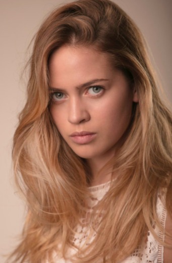 Zara — Model & Hostess in Essex photo 4