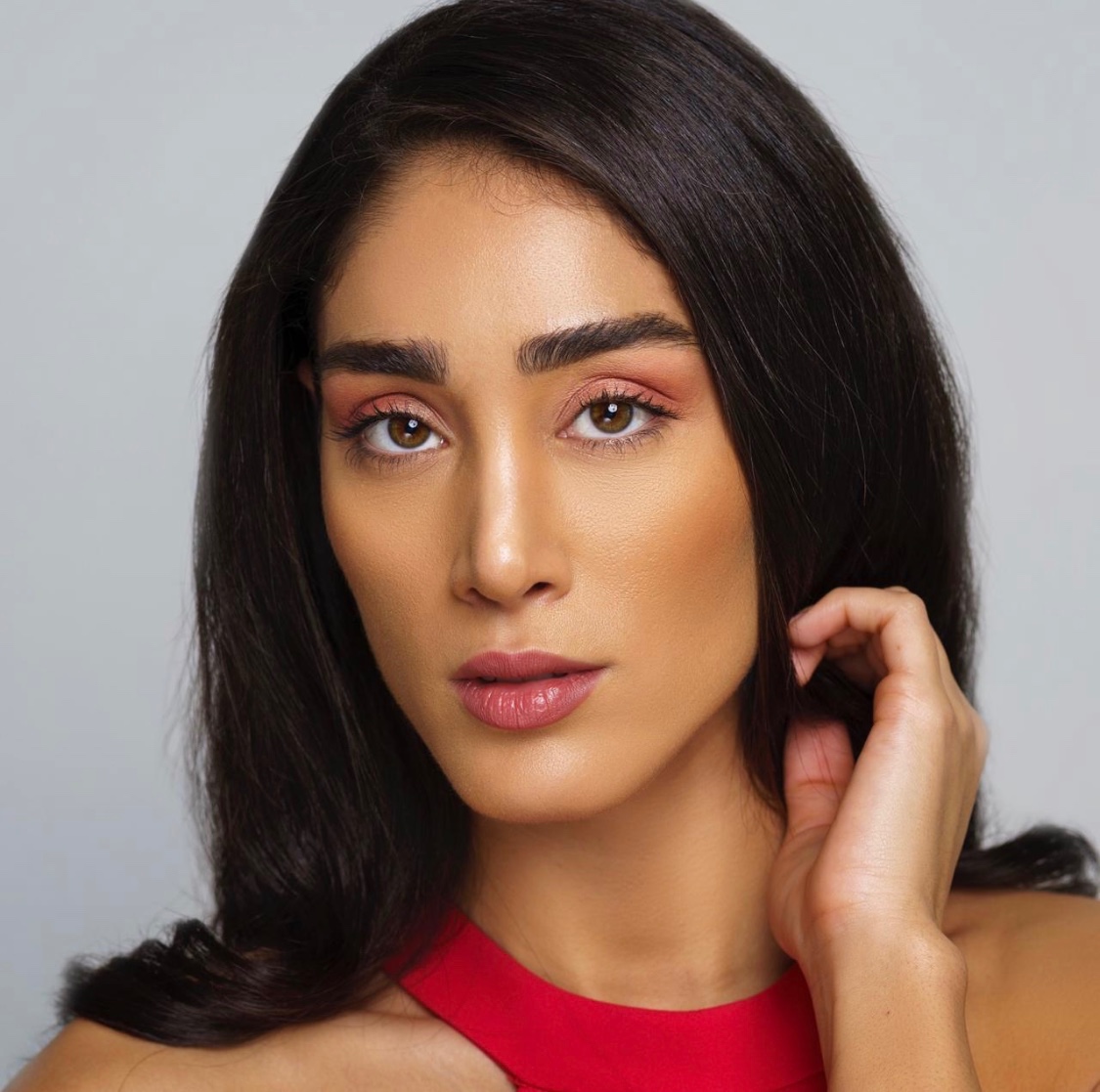 Fahimeh — Model & Hostess in Dubai photo 1