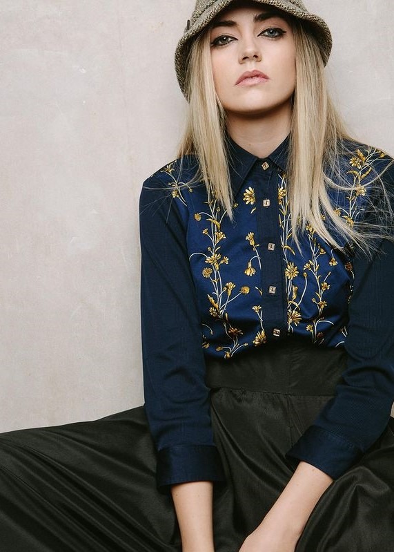 Abigail — Model & Hostess in London photo 5