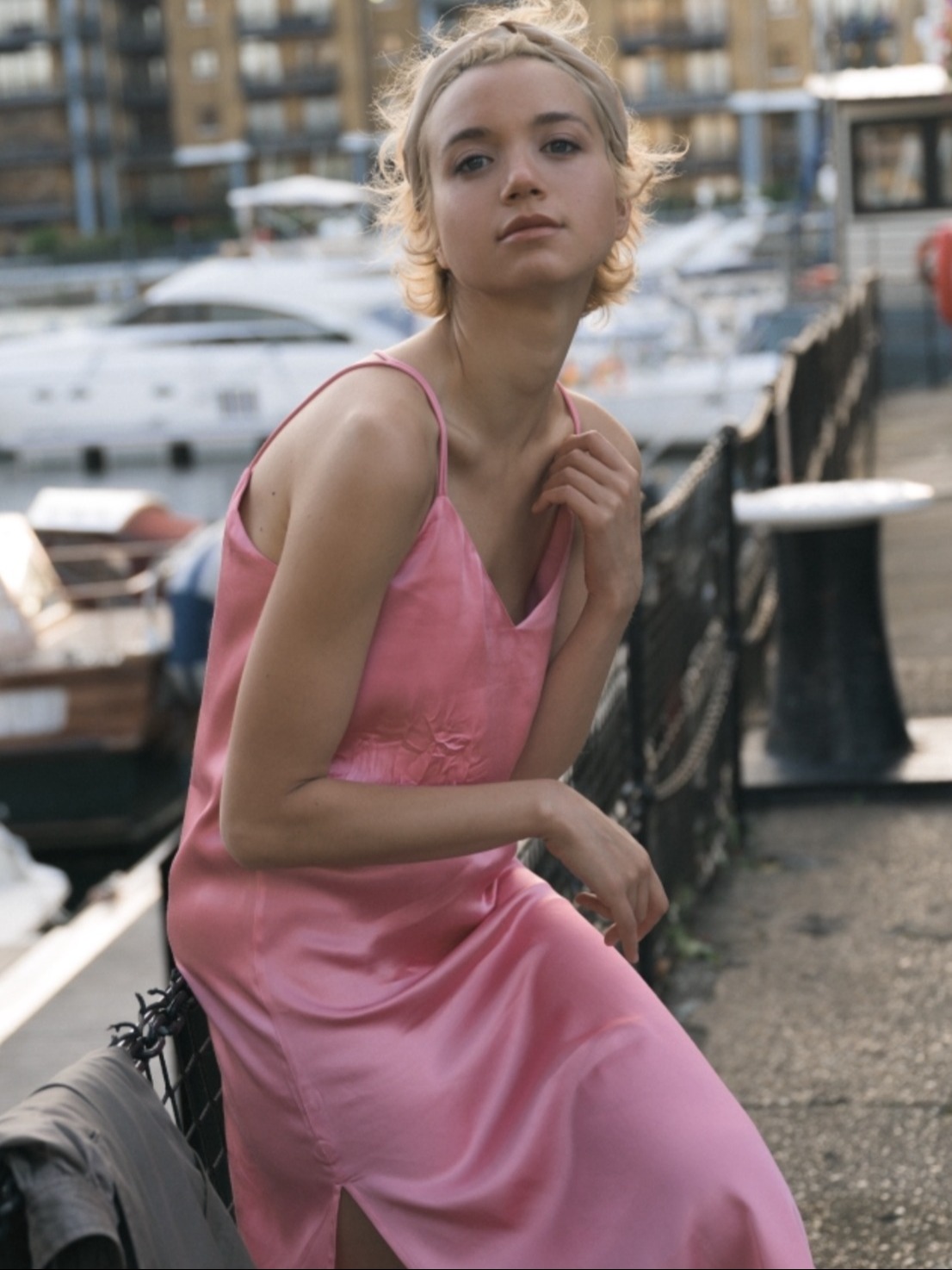 Yeko — Model & Hostess in Greater London photo 12