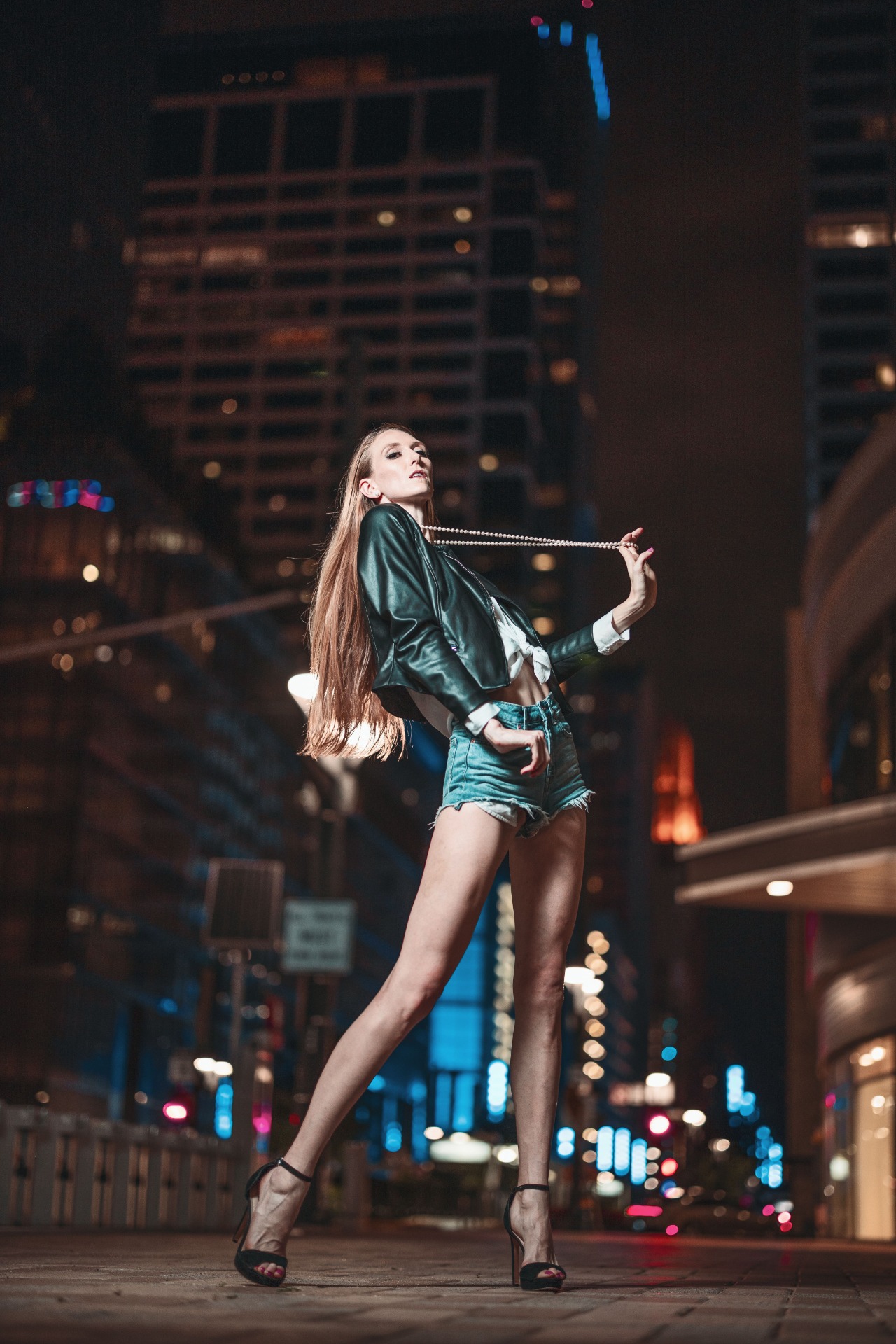 Kara — Model & Hostess in Greater London photo 5