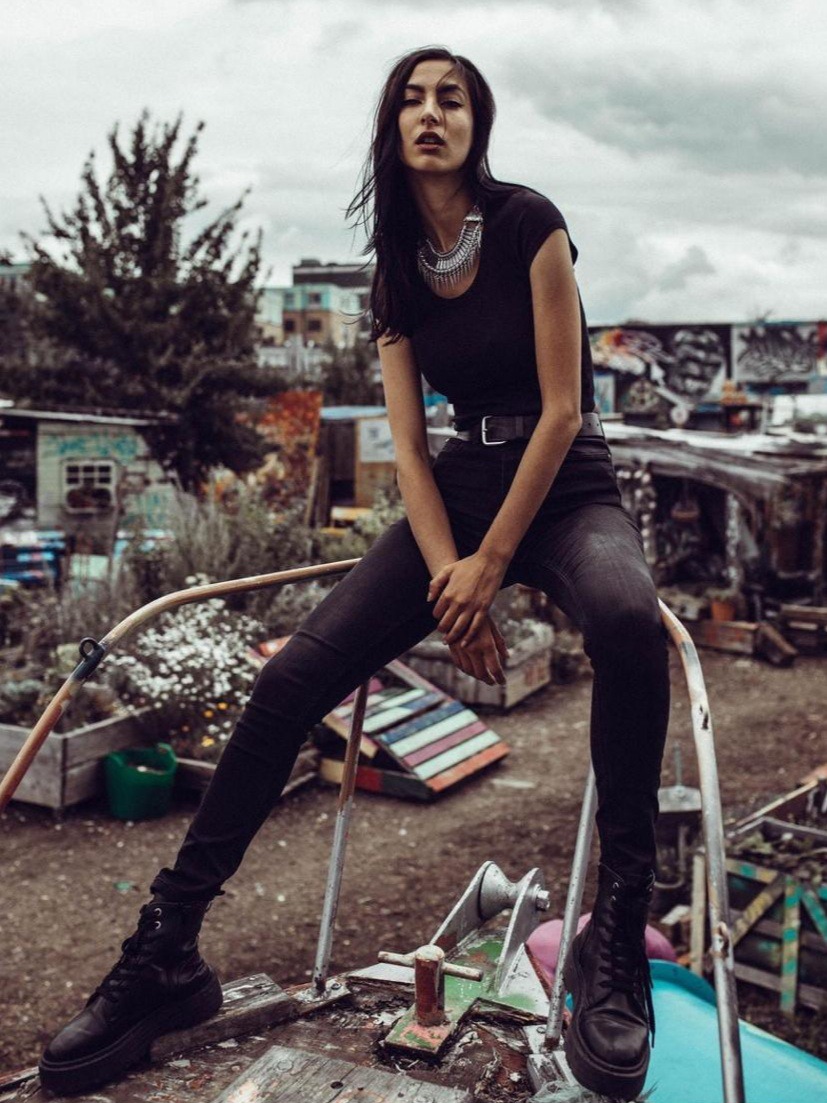 Giorgia — Model & Hostess in Wood Street Village photo 1