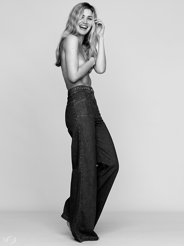 Hellana — Model & Hostess in Greater London photo 14