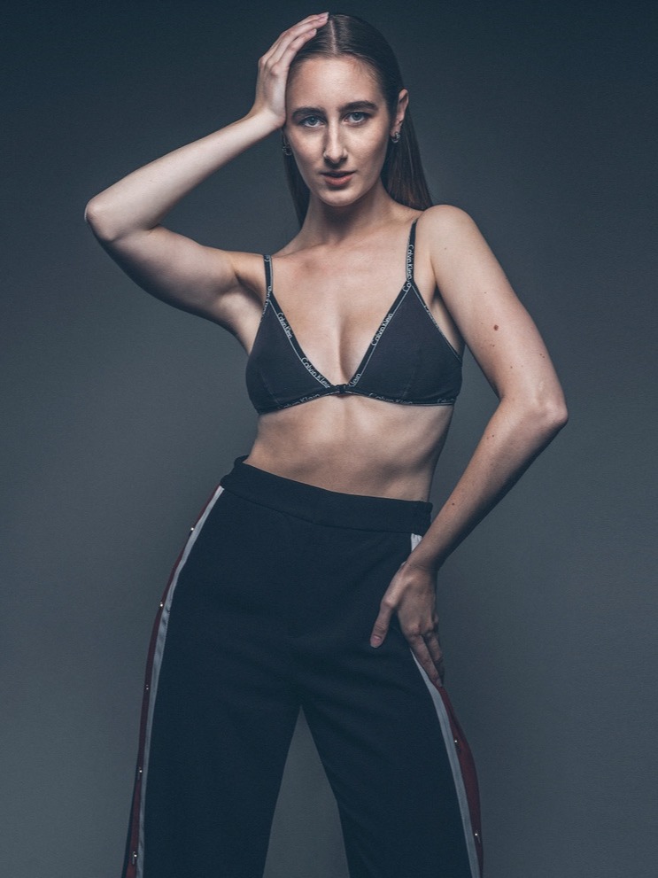 Katie — Model & Hostess in Langdon Hills photo 10